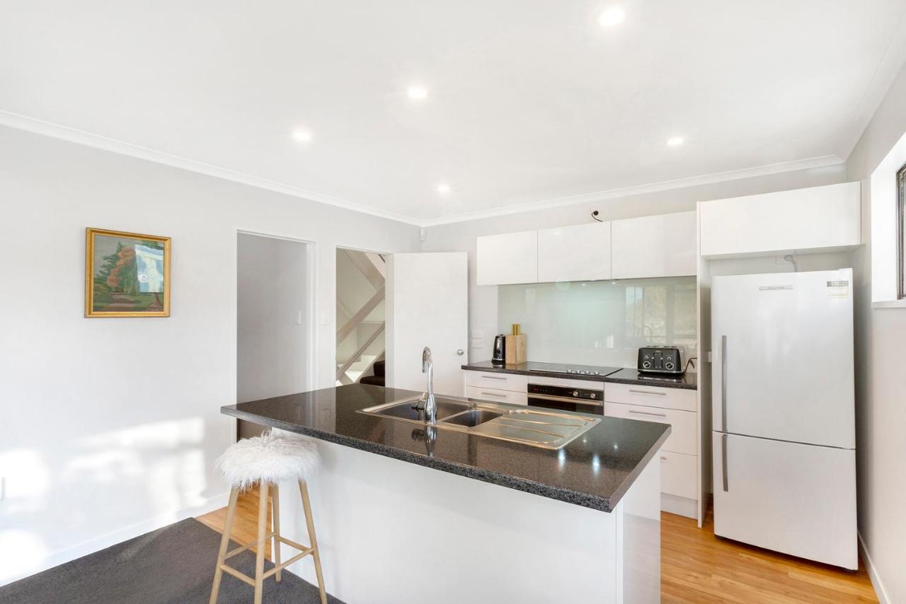 Villa Harbour Views Dunedin Exterior foto